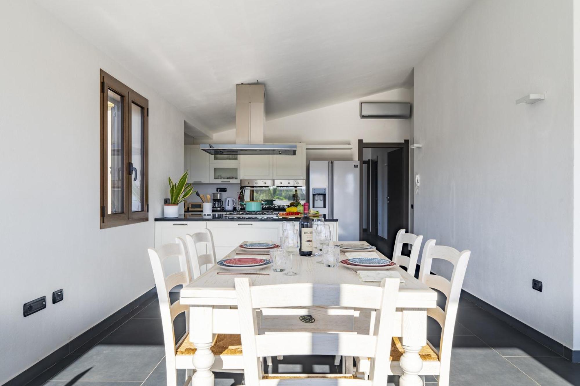 Lighthouse Apartment *