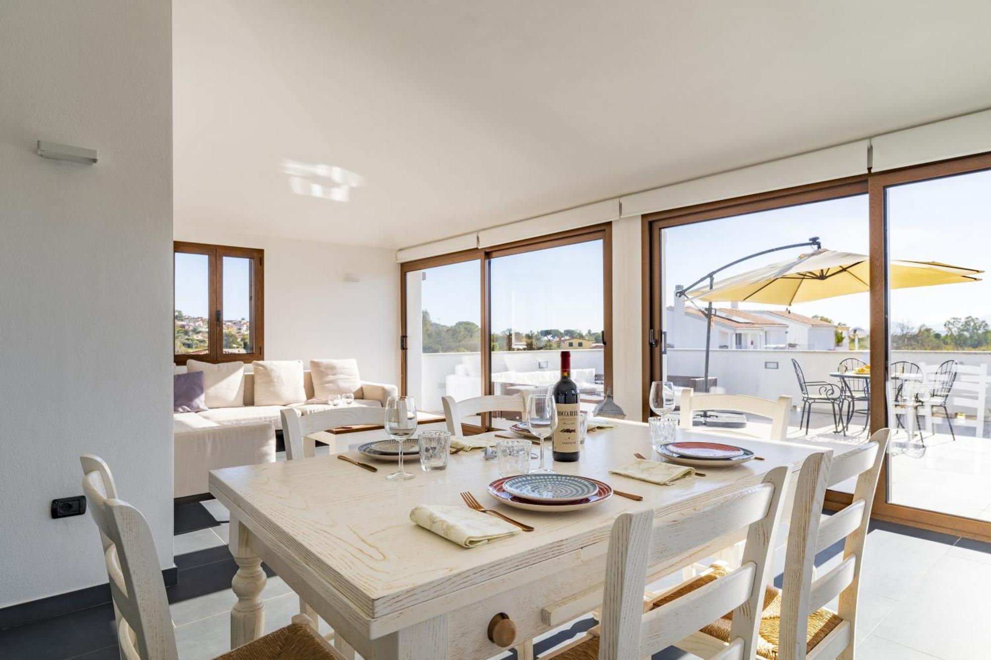 Lighthouse Apartment *